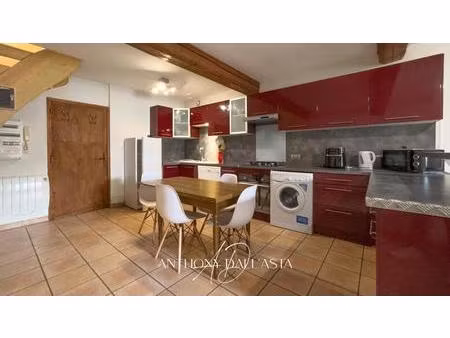exclusivité- appartement meublé- 2 chambres- salon- cuisine- salle d'eau- wc