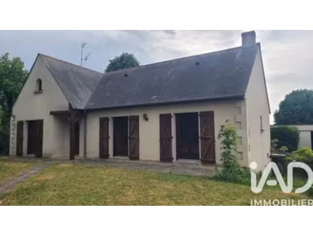 maison traditionnelle à vernoil-le-fourrier (49390)