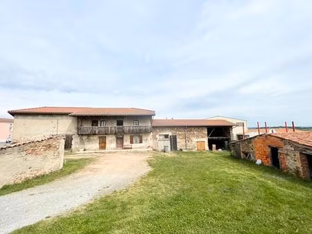 maison forezienne 4 pièce(s) 133 m2