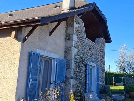 vente maison à monein (64360) : à vendre / 130m² monein