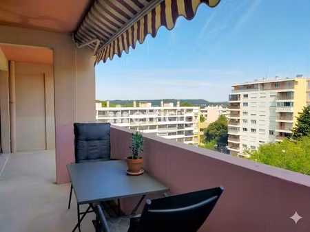 appartement 4 pièces - 80 m²