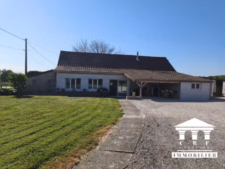 a vendre maison avec plus d'un hectare terrain à labergement sa