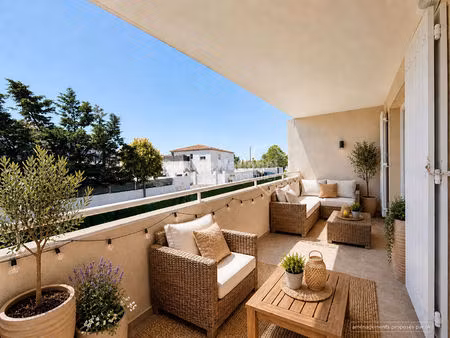 appartement t3 avec grande terrasse !!!!