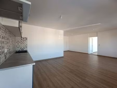 appartement istres 4 pièce(s) 101 m2 et terrasse