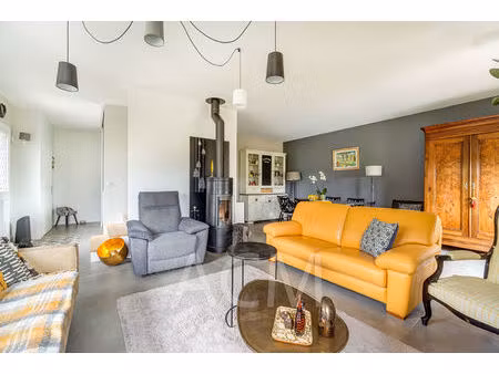 maison de prestige à vendre à le mesnil le roi - réf. 814