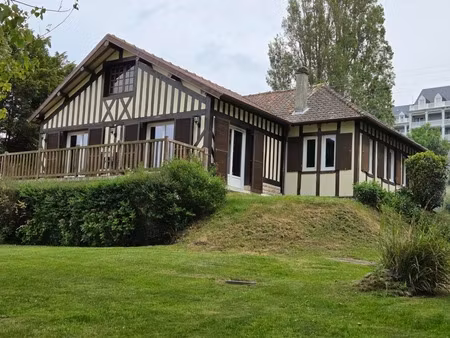 emplacement d'exception maison de 160 m2 vue mer sur 2580 m2 à trouville sur mer