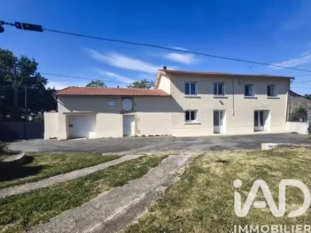 maison de village à aiffres (79230)