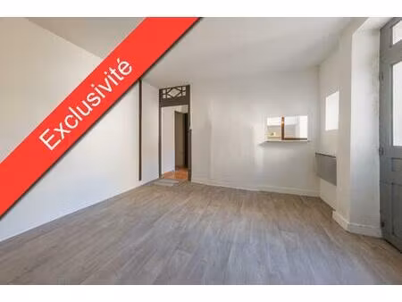 achat immeuble 220m² pont du chateau 63430