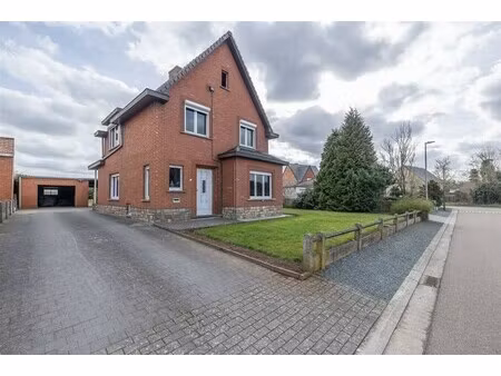 vlakbij ingang merodebossen  soldie woning met potentieel