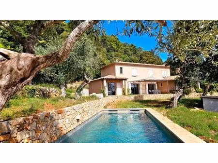 villa de 6 pièces de luxe en vente claviers  provence-alpes-côte d'azur