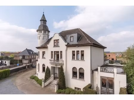 huis te koop in oudsbergen met 5 slaapkamers