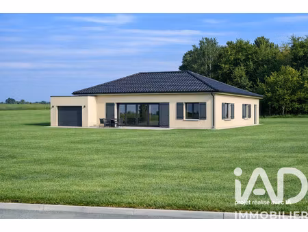 vente terrain à montech (82700) : à vendre / 830m² montech