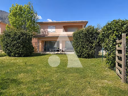 maison avec 2 appartements | gap