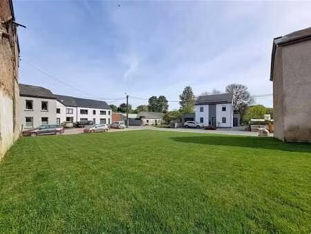 terrain à bâtir à vendre à etalle avec permis pour la constr