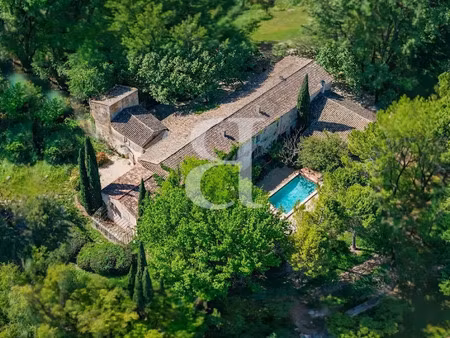vente maison 9 pièces 430 m² à gordes (84220)  1 998 000 €