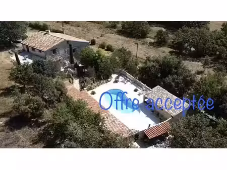 vente maison 9 pièces 213 m² à chateaudouble (83300)  699 000 €