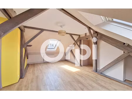 location appartement  m² t-3 à soissons  650 €