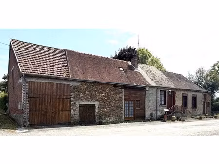 en exclusivite longère en pierre 90m²  sur terrain de 2379m² 69 990 €