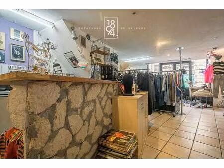 local commercial à vendre