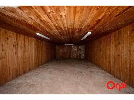 entrepôt à vendre