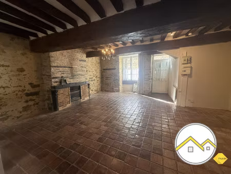 chateaubriant - appartement en rdc avec courette