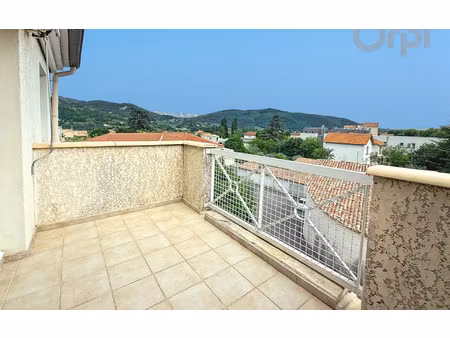 location appartement  54.1 m² t-2 à sisteron  750 €