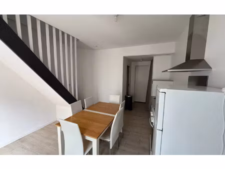 location maison  m² t-2 à armentières  520 €