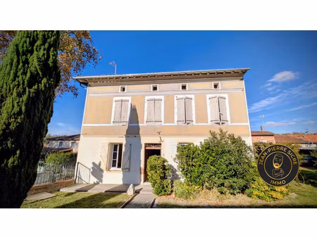 cintegabelle centre - maison bourgeoise t5 de 166 m²