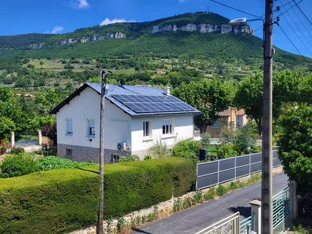 maison 3 pièces avec jardin  fonctionnelle et économe