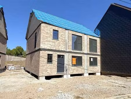 2 appartements : rez avec jardin et duplex