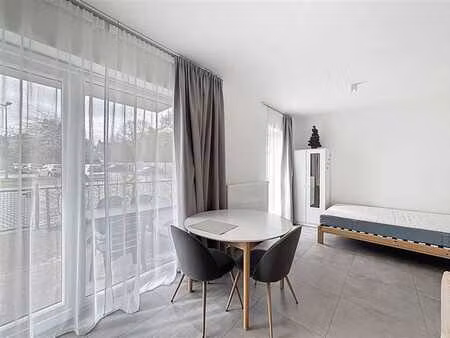 studio avec terrasse et parking