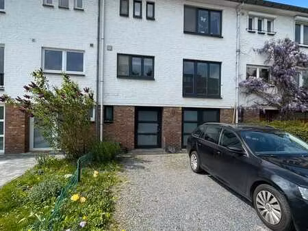 élégante maison 3ch et jardin dans le centre de tervuren