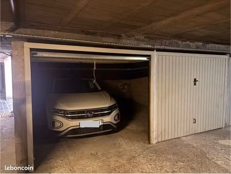 double garage 25m2