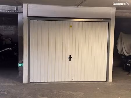 garage box fermé