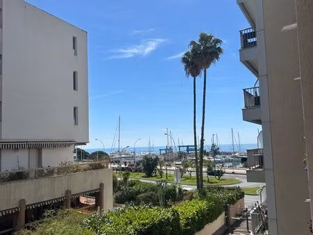 studio vue mer port garavan