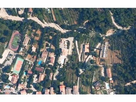 terrain constructible 1123 m² - vue dégagée - 30 min de nice