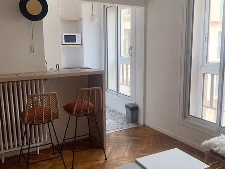 location étudiante  vue mer