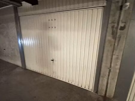 garage double à louer
