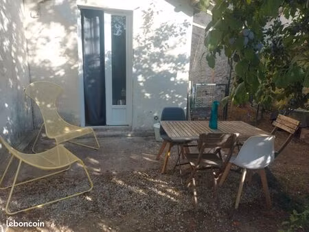 maison de 29 m meubles avec jardin