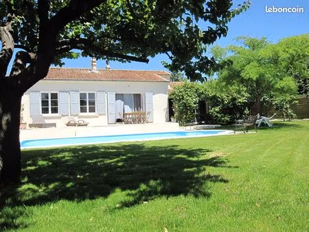 location maison  piscine aix en provence