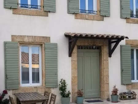 iocation d une jolie petite maison à saint chamas