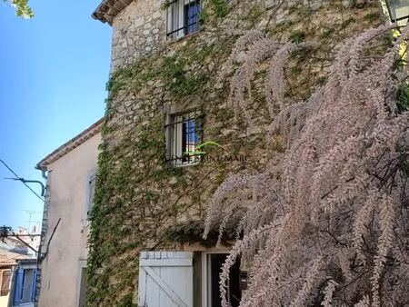 maison de village 3 pièces 60 m²