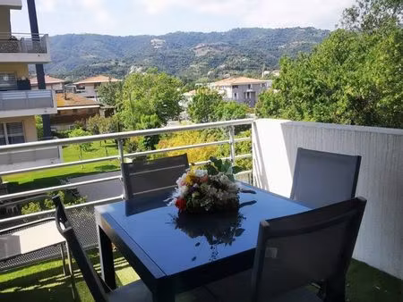 pegomas centre superbe 3 pieces 66m2 + 2 terrasses + garage orienté sud-ouest