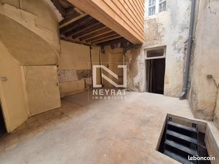 maison 6 pièces 156 m²