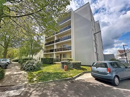 appartement 4 pièces 70 m²