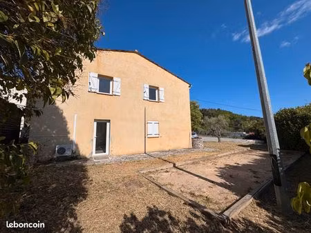 maison 158m2 - 1800m2 de terrain au calme fort potentiel avec grand terrain plan de grasse