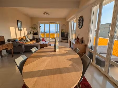 cimiez – vue mer panoramique 270° – 100 m² – terrasse – étage élevé – rare