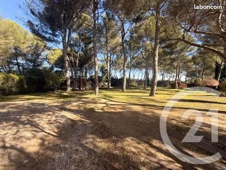 terrain 326 m² ventabren