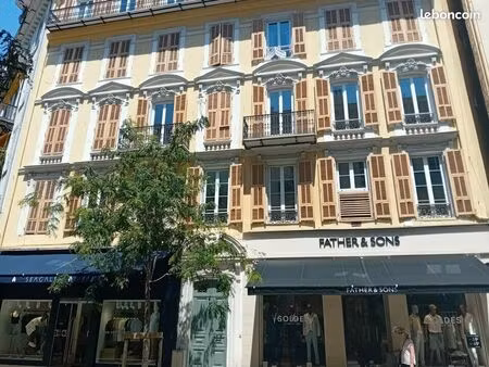 bureaux 89 m² nice