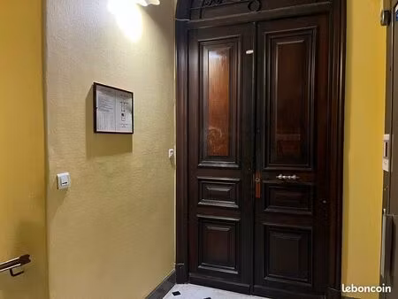 local commercial 156 m² nice